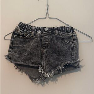 SHEIN Black Frayed Hem Jean Shorts